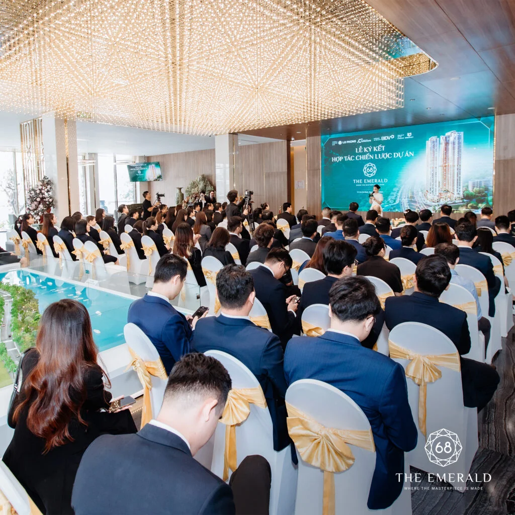 Tập đoàn Lê Phong và Coteccons ký hợp tác chiến lược dự án The Emerald 68 với ngân hàng BIDV và DKRA Realty Lê Phong